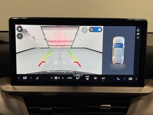New 2026 Ford Explorer Active AWD/4WD image 25