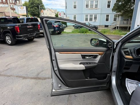 Used 2017 Honda CR-V EX image 34
