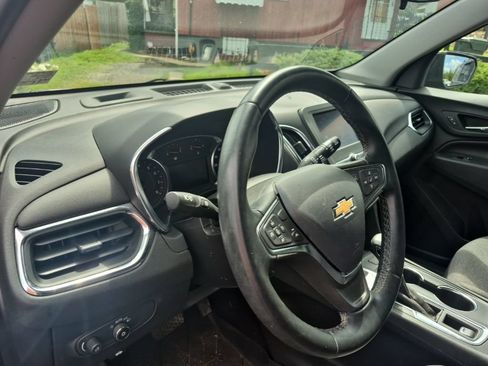 Used 2024 Chevrolet Equinox LT w/ LPO, Floor Liner Package AWD/4WD image 10