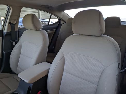 Used 2020 Hyundai Elantra Value Edition w/ Cargo Package (C1) image 7