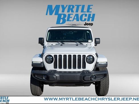 Certified 2021 Jeep Wrangler Unlimited Sahara image 9