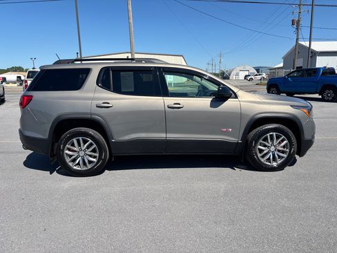 Used 2019 GMC Acadia SLE w/ Driver Alert Package I AWD/4WD image 11