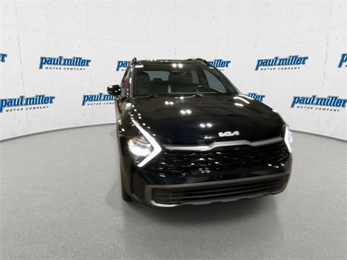 Used 2023 Kia Sportage X-Line w/ X-Line Premium Package image 3