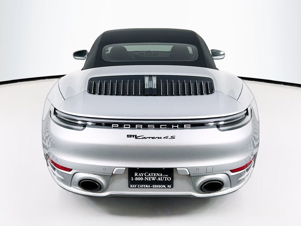 Certified 2022 Porsche 911 Carrera 4S AWD/4WD image 10