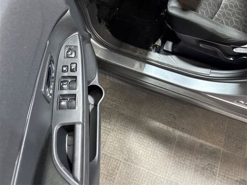 Used 2020 Mitsubishi Outlander Sport AWD image 28