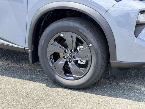 New 2026 Nissan Rogue SV AWD/4WD image 7