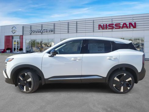 New 2026 Nissan Kicks SR image 9