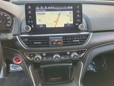 Certified 2021 Honda Accord Touring image 29