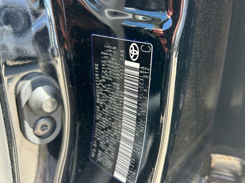 Certified 2025 Toyota Corolla LE image 10