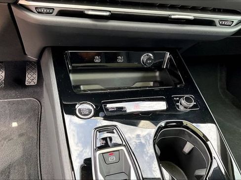 Used 2025 Audi A5 2.0T Premium Plus w/ Premium Plus AWD/4WD image 26
