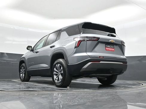 Used 2026 Chevrolet Equinox LT FWD image 59