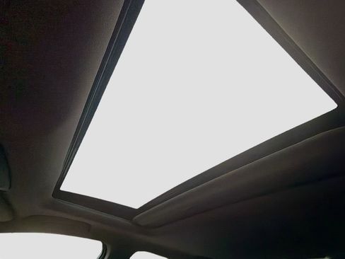 New 2025 Nissan Altima 2.5 SR image 22