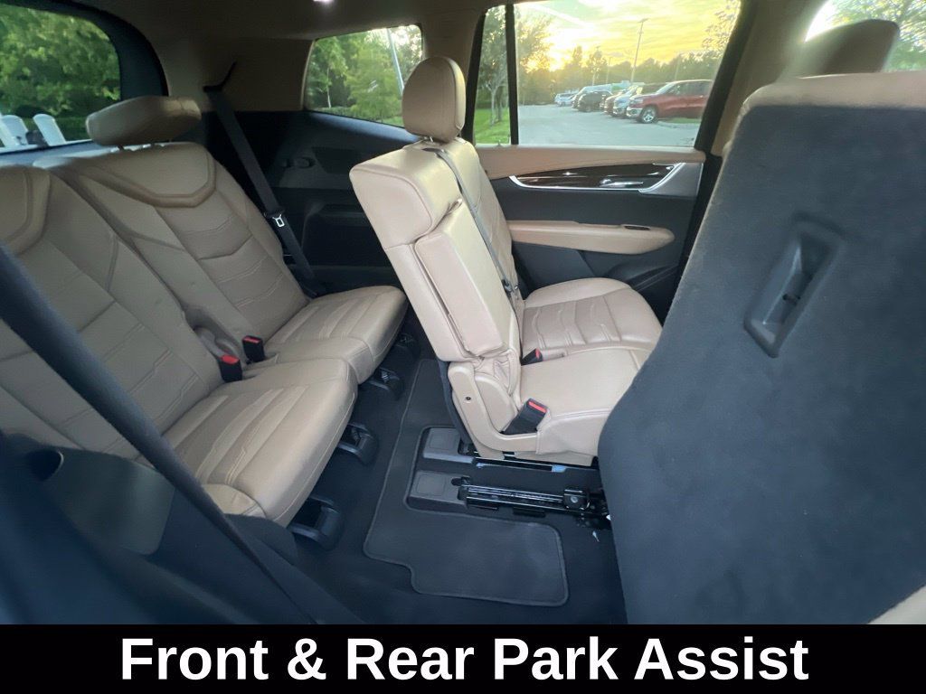 Used 2022 Cadillac XT6 Premium Luxury w/ Platinum Package FWD image 18