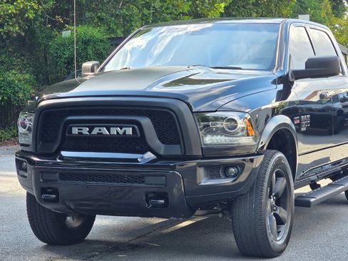Used 2019 RAM 1500 Warlock AWD/4WD image 2