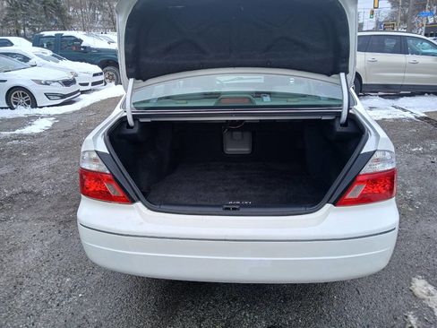 Used 2004 Toyota Avalon XLS image 5