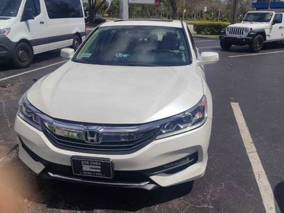 Used 2017 Honda Accord EX