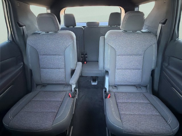 Used 2024 Chevrolet Traverse LT FWD image 17