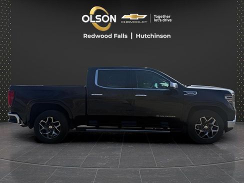 Used 2026 GMC Sierra 1500 SLT image 6
