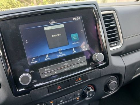 Used 2022 Nissan Frontier SV RWD image 15