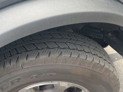 Used 2025 Ford Bronco Big Bend AWD/4WD image 14