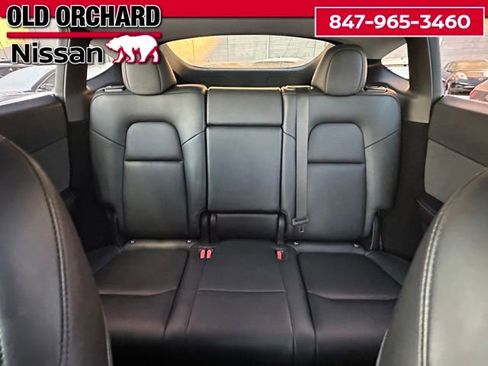 Used 2023 Tesla Model Y Long Range image 9