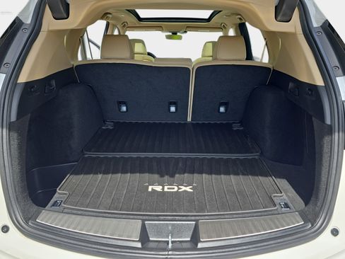 Used 2021 Acura RDX AWD w/ Advance Package image 12