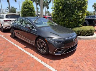 Used 2023 Mercedes-Benz EQS 580 4MATIC Sedan video 1