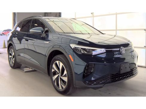 Used 2023 Volkswagen ID.4 Pro AWD/4WD image 2