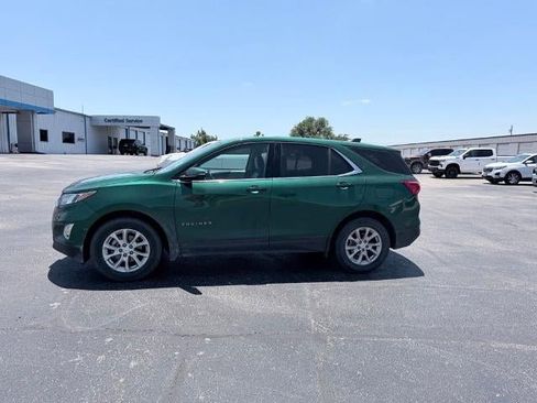Used 2019 Chevrolet Equinox LT FWD image 2