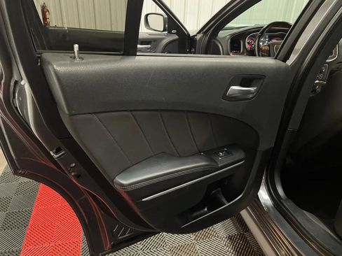 Used 2022 Dodge Charger R/T RWD image 33