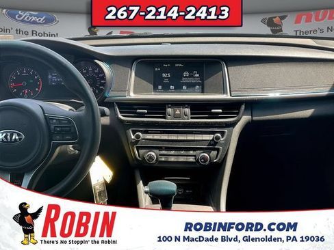 Used 2018 Kia Optima LX w/ 17" Alloy Wheels Package FWD image 11