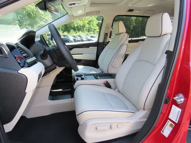 New 2027 Honda Odyssey Touring image 13
