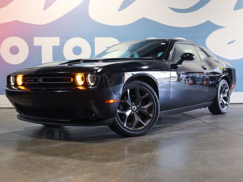Used 2018 Dodge Challenger R/T Plus image 16
