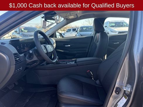 New 2026 Nissan Sentra SR w/ SR Premium Package FWD image 10
