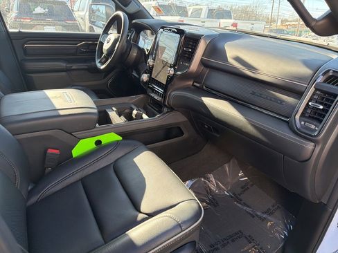 Used 2024 RAM 1500 Limited image 24
