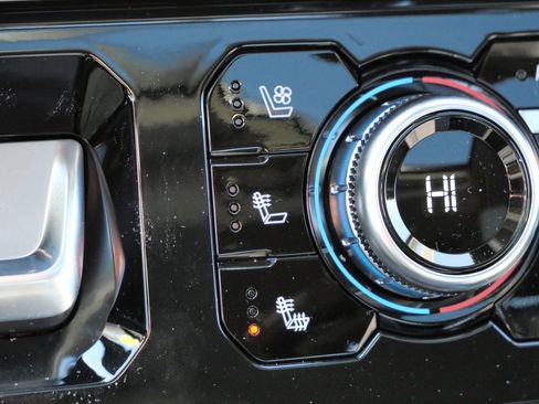 New 2026 GMC Sierra 3500 Denali w/ Denali Reserve Package image 49