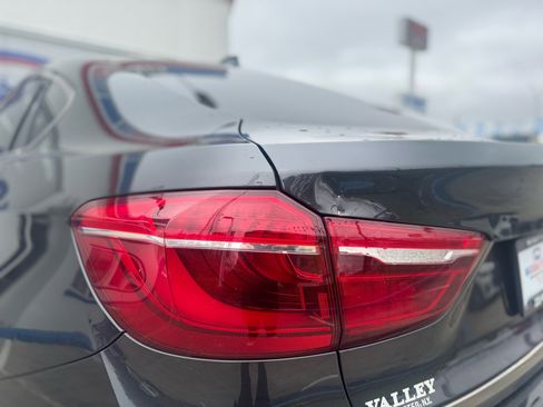 Used 2019 BMW X6 xDrive35i w/ Convenience Package image 32