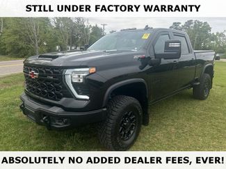 Used 2024 Chevrolet Silverado 2500 ZR2 w/ ZR2 Bison Edition video 2