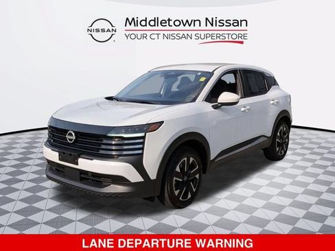 Certified 2025 Nissan Kicks SV AWD/4WD image 8