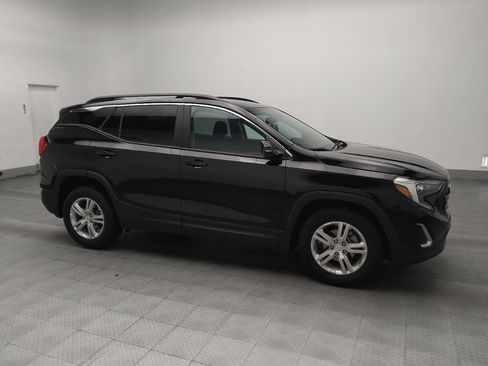 Used 2018 GMC Terrain SLE w/ Driver Convenience Package image 11