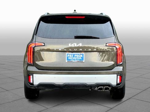 Used 2023 Kia Telluride EX image 8