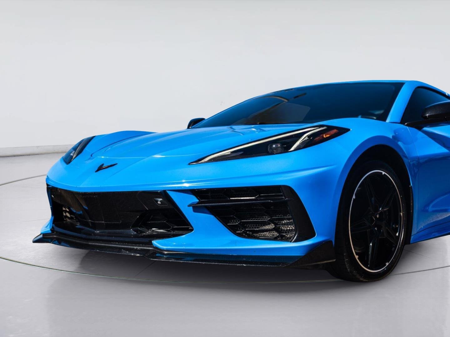 Used 2023 Chevrolet Corvette Stingray Premium Cpe w/ Z51 Performance Package RWD image 6