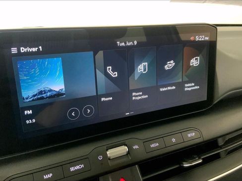 Used 2025 Kia K4 FWD image 6