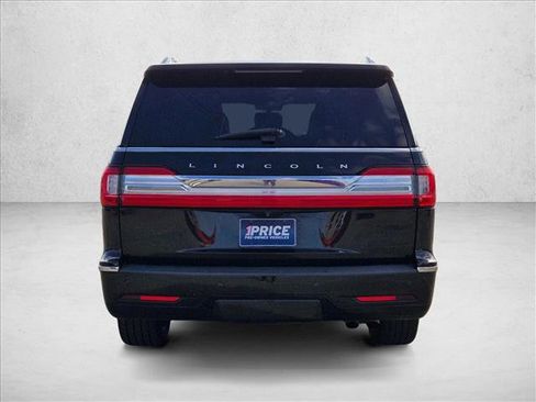 Used 2020 Lincoln Navigator L Reserve image 6