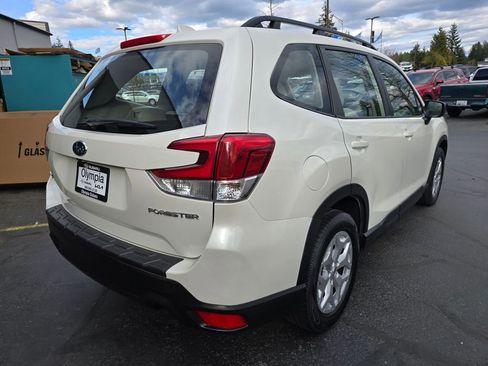 Certified 2022 Subaru Forester w/ Popular Package #2 AWD/4WD image 4