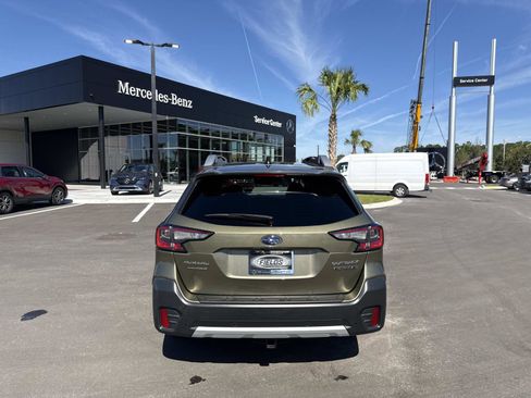 Used 2022 Subaru Outback Touring XT image 3