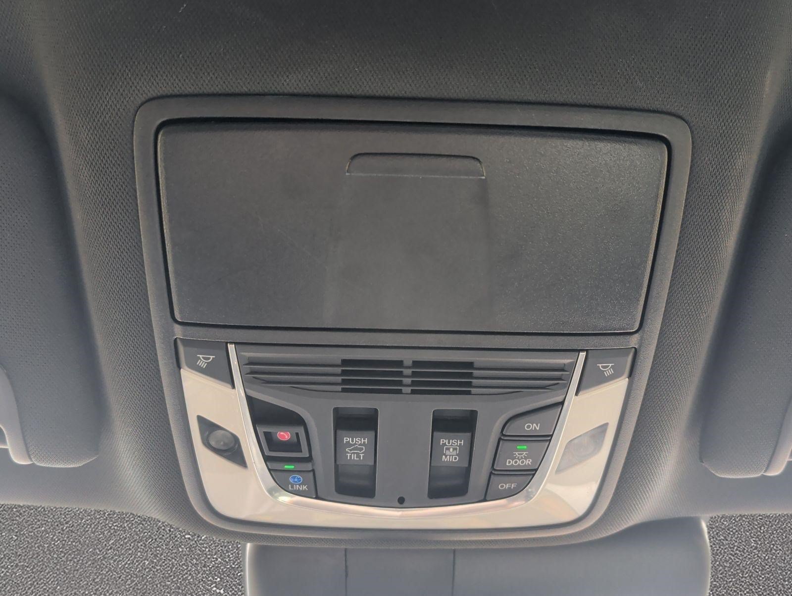Used 2023 Acura RDX w/ Advance Package FWD image 22