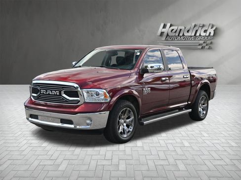 Used 2019 RAM 1500 Laramie w/ Convenience Group AWD/4WD image 5