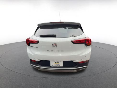 Used 2025 Buick Encore GX Preferred image 18