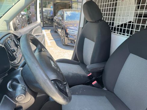 Used 2021 RAM ProMaster City Tradesman FWD image 20